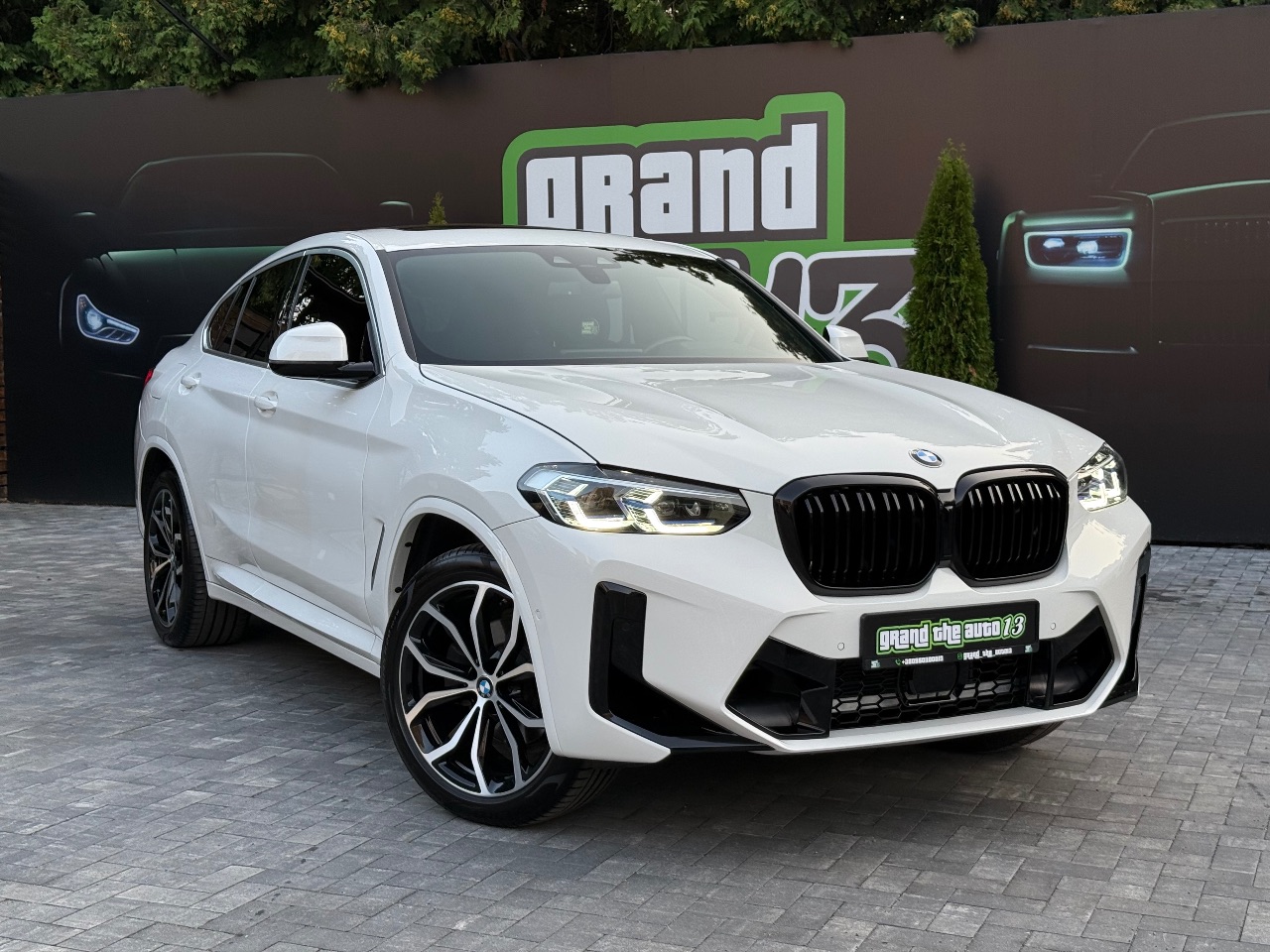 BMW X4 - фото 3