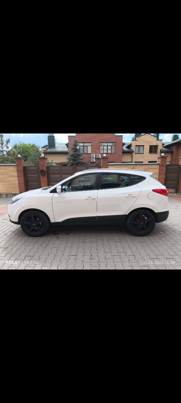 Hyundai ix35 - фото 7
