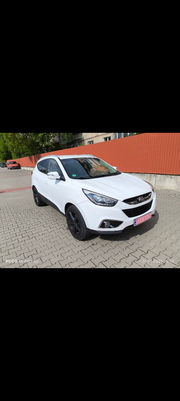Hyundai ix35 - фото 2