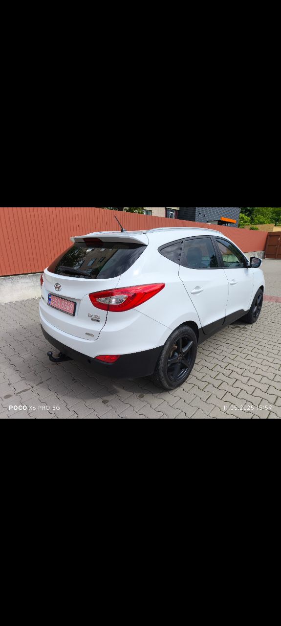 Hyundai ix35 - фото 13