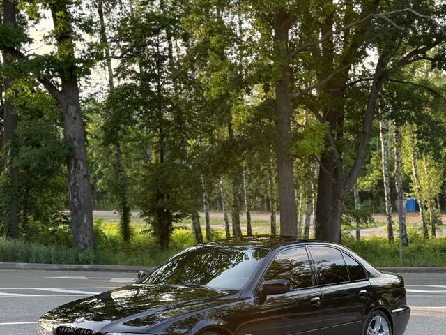 BMW 5 серії - зображення 4
