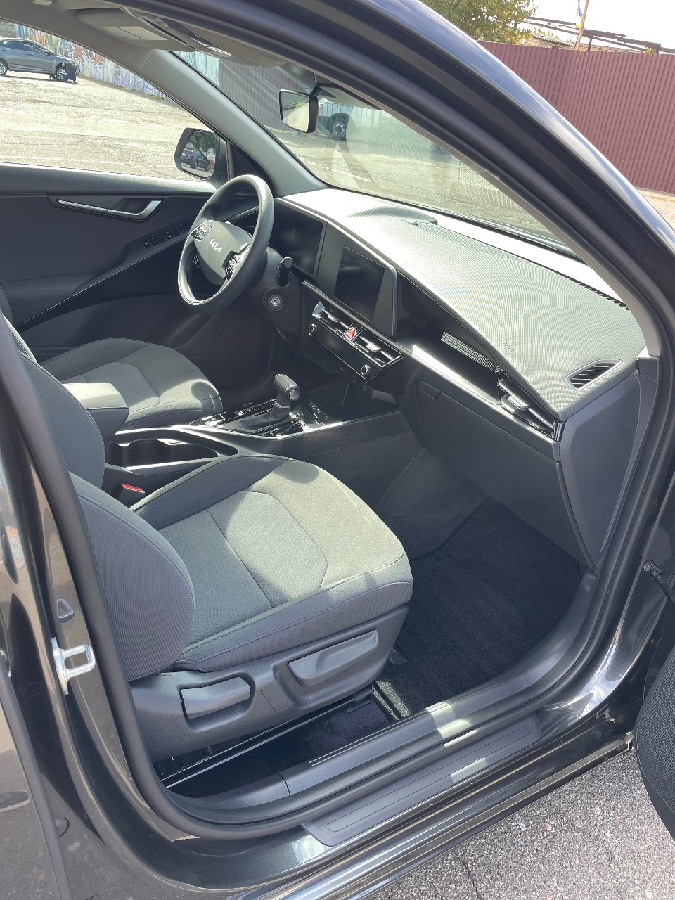 Kia Niro - фото 12