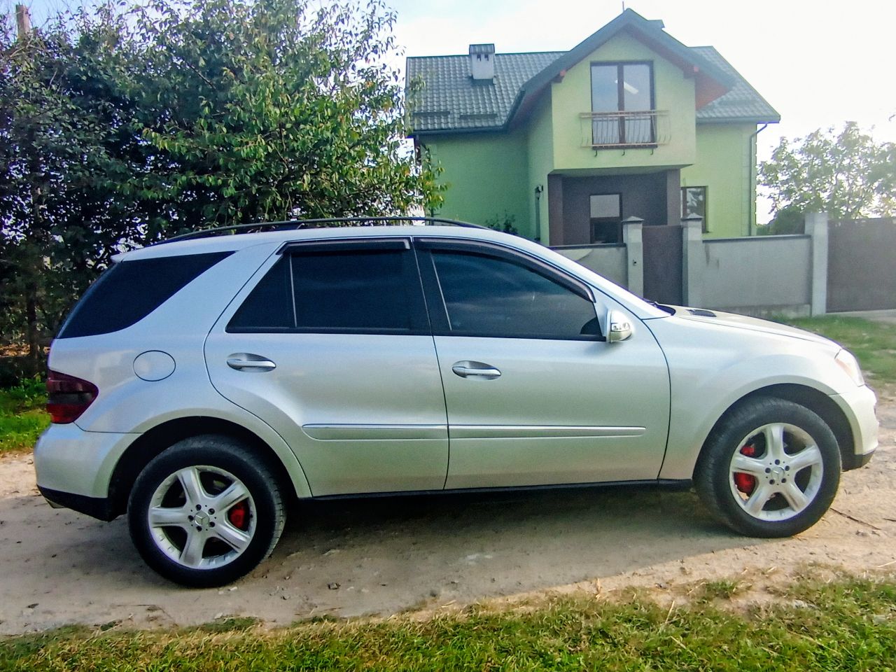 Mercedes-Benz M-Класс - фото 4