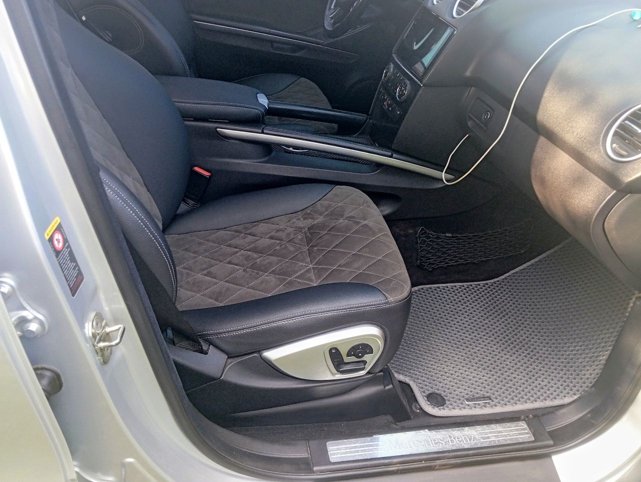 Mercedes-Benz M-Класс - фото 18