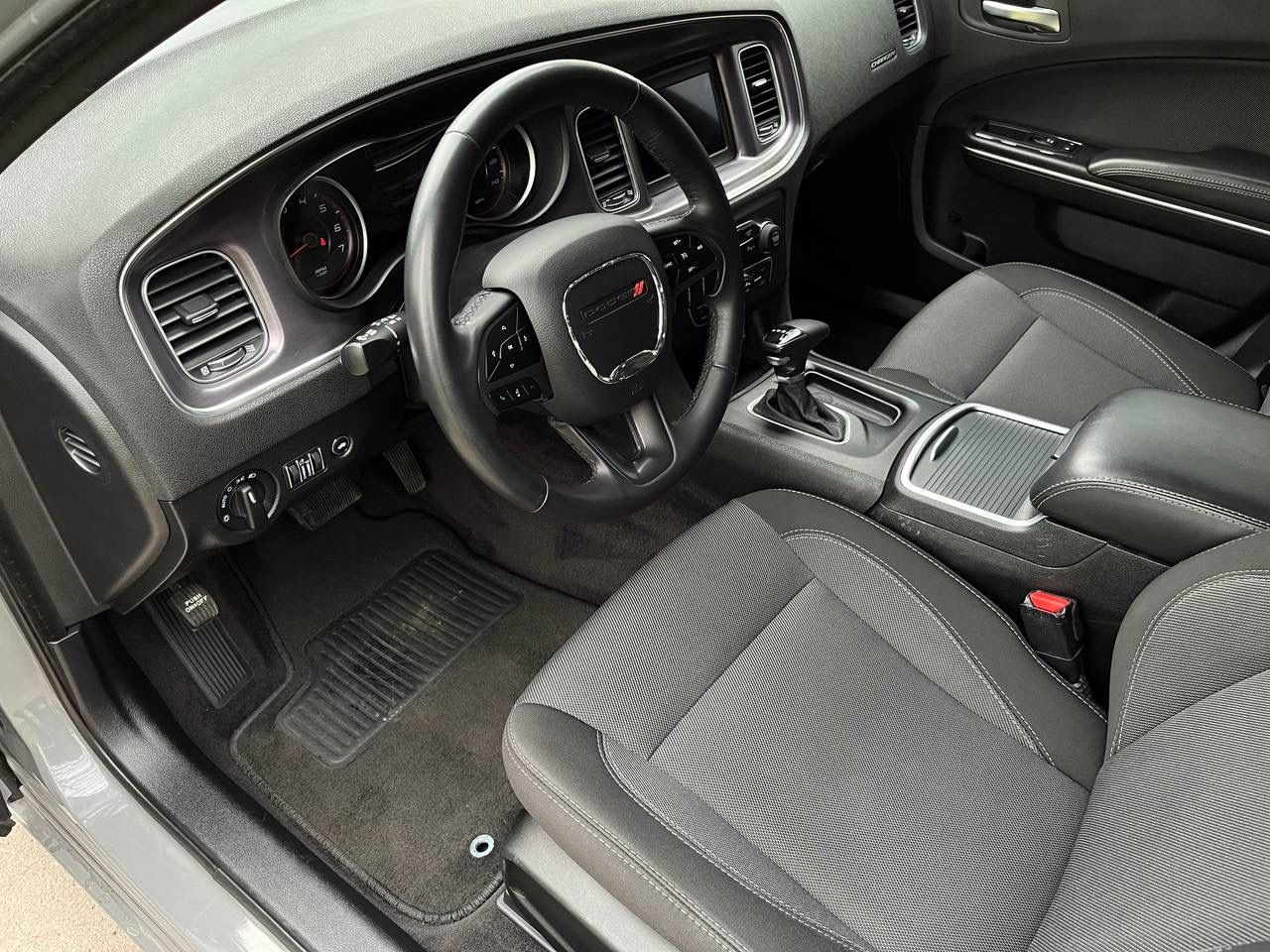 Dodge Charger - фото 15