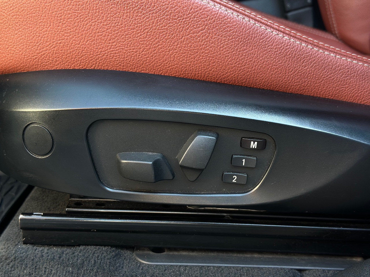 BMW X3 - фото 12