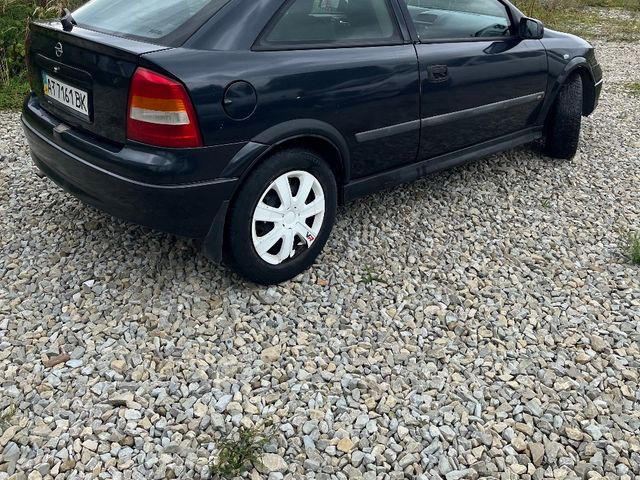 Opel Astra - фото 3