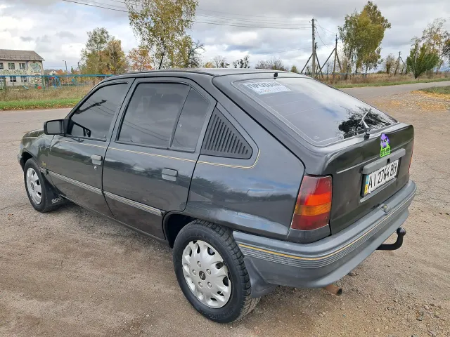Opel Kadett - фото 2