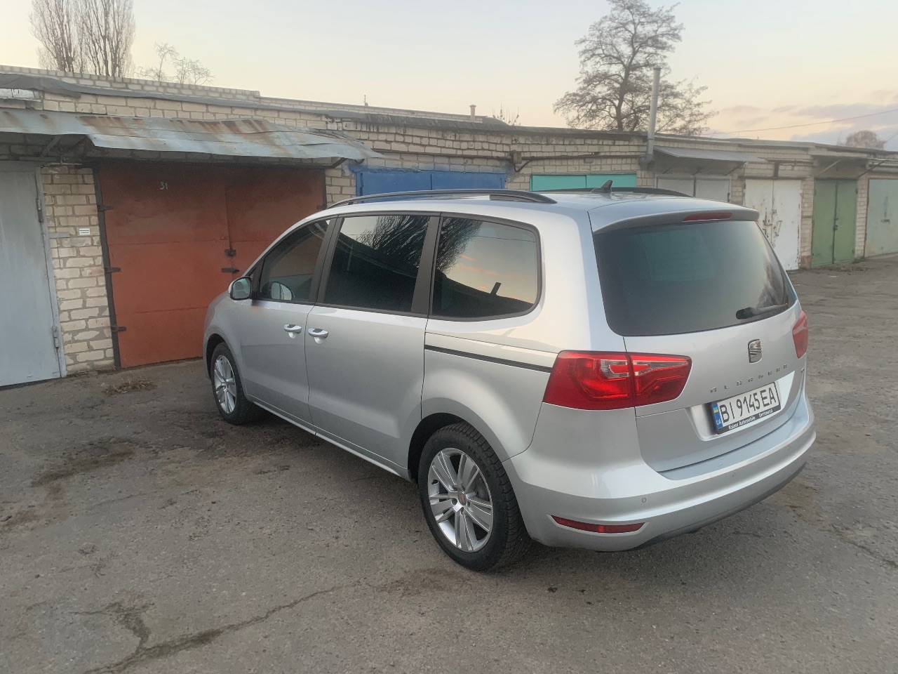 SEAT Alhambra - фото 3