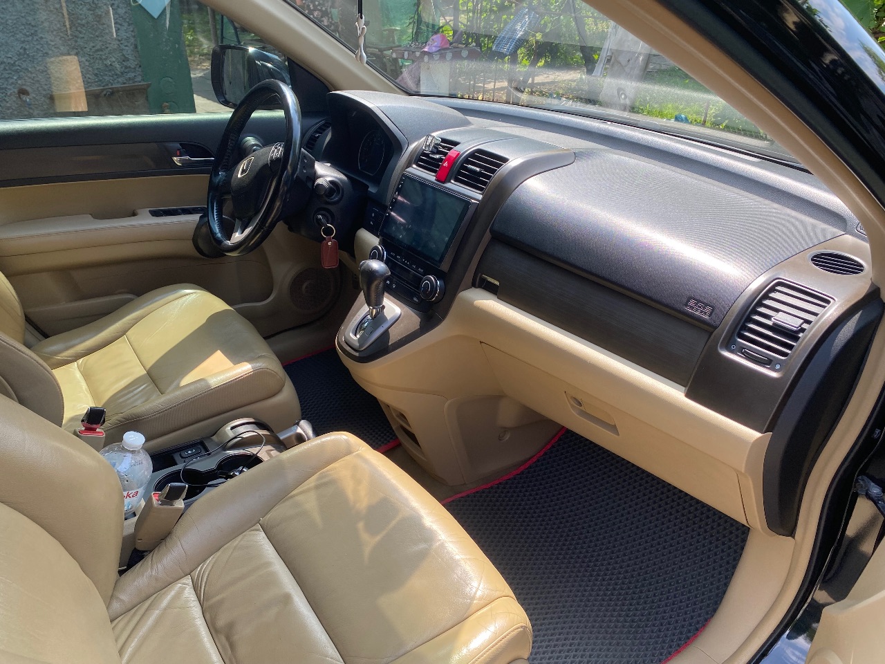 Honda CR-V - фото 8