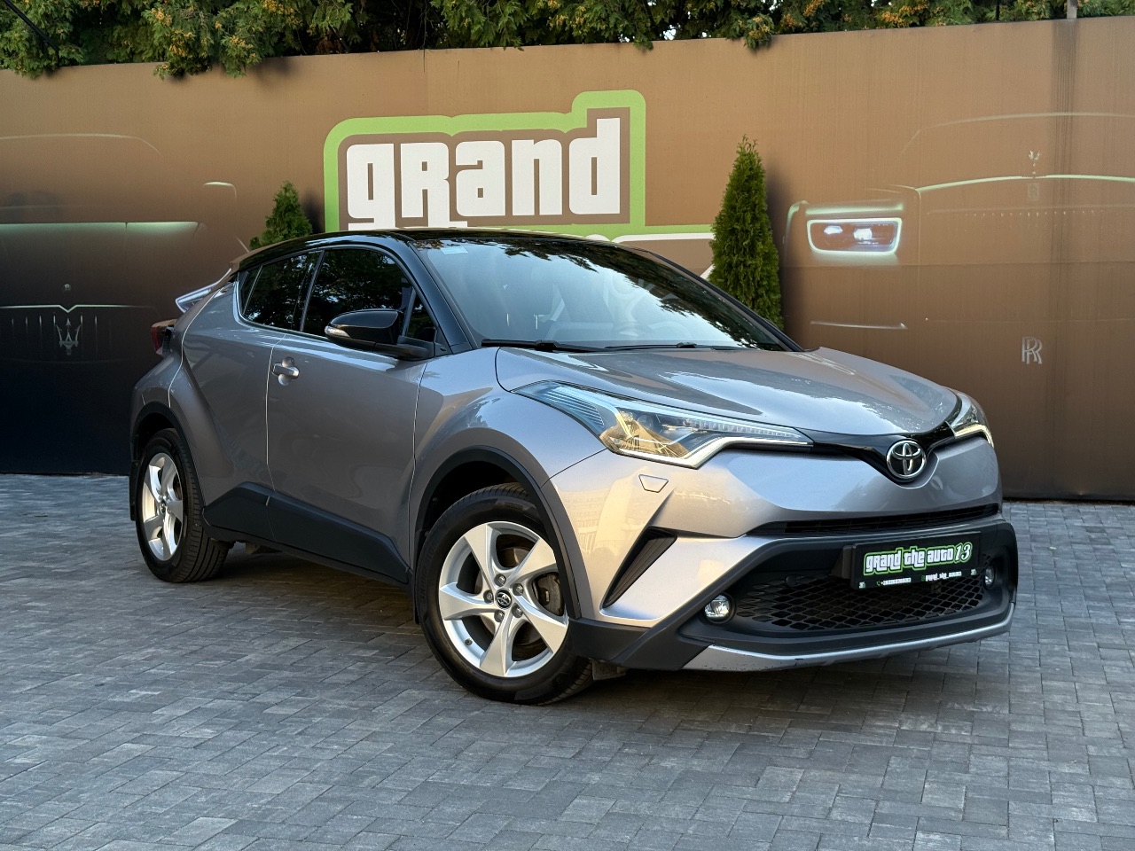 Toyota C-HR - фото 7