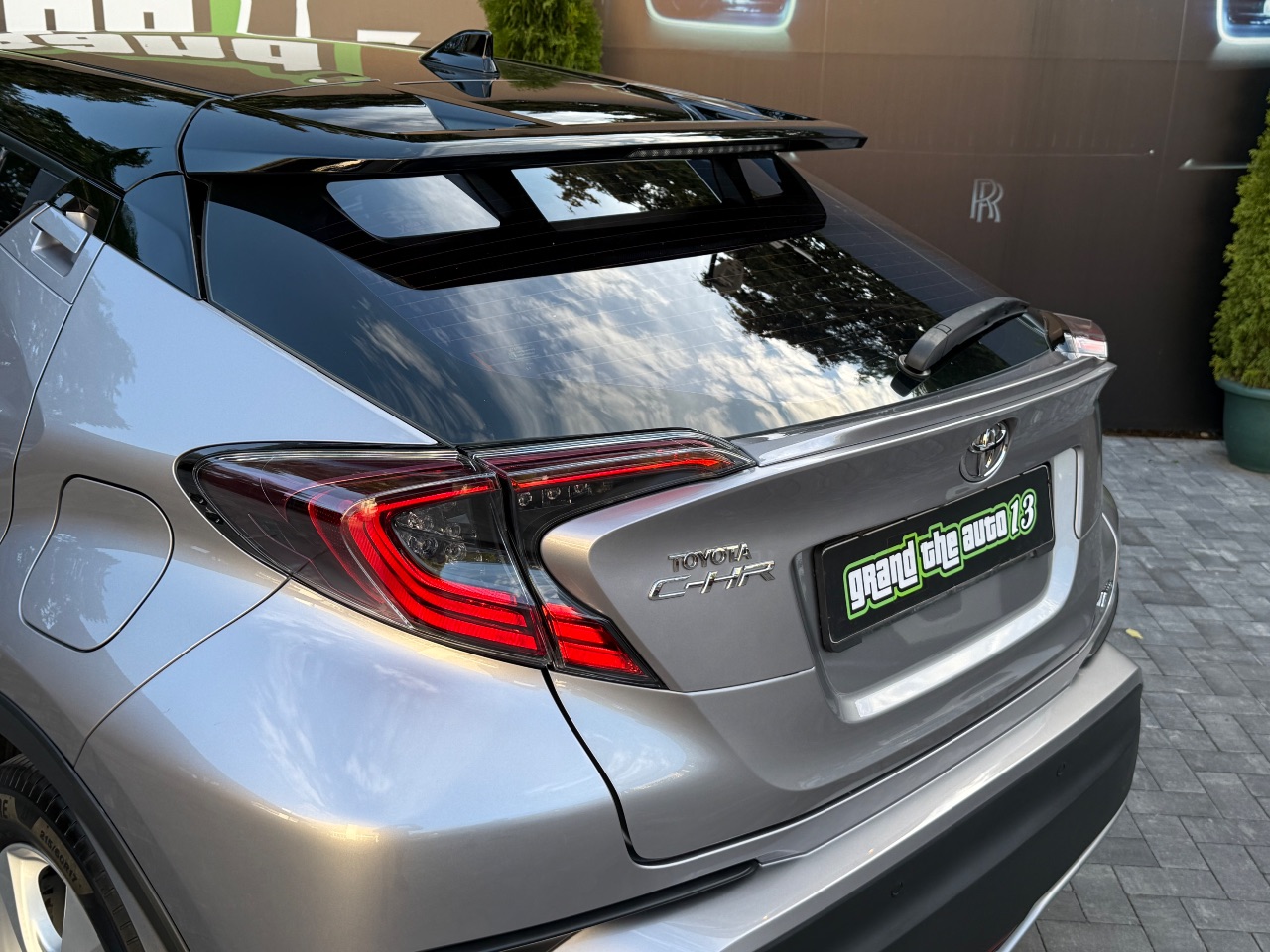 Toyota C-HR - фото 74