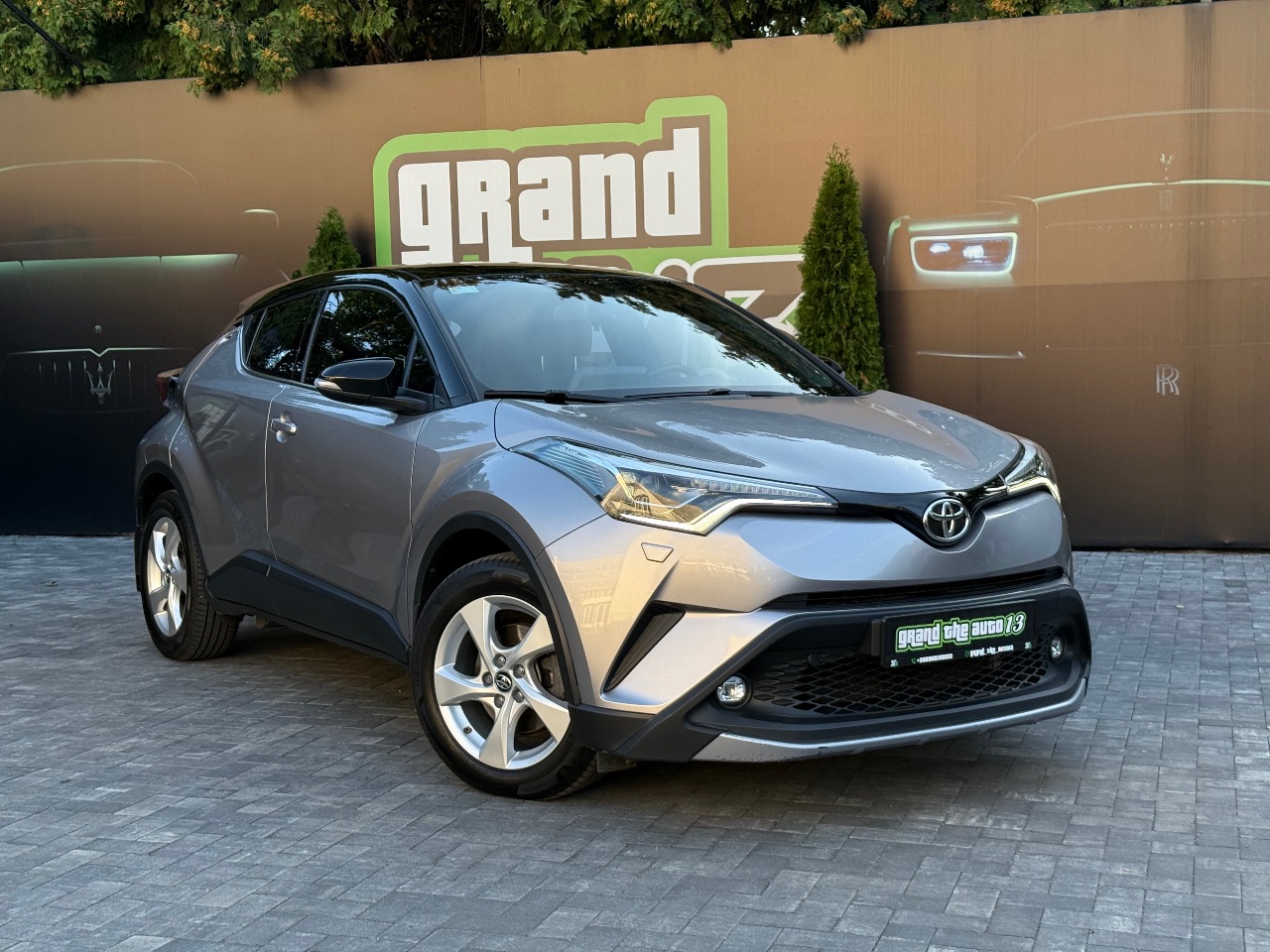 Toyota C-HR - фото 3