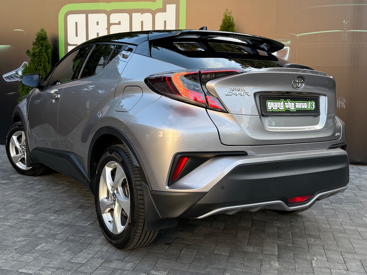 Toyota C-HR - фото 65