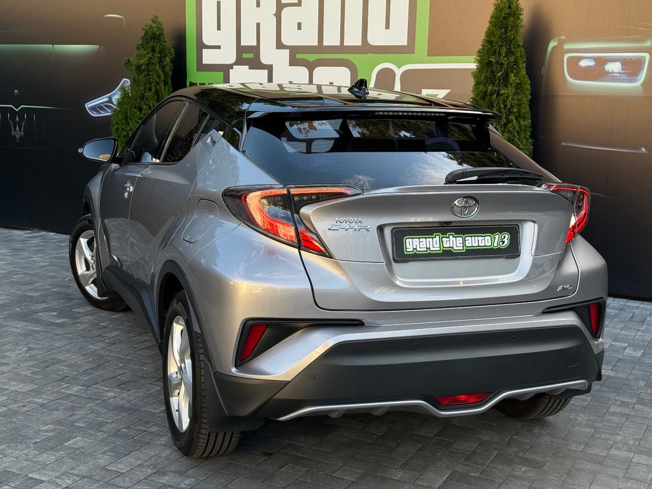 Toyota C-HR - фото 76