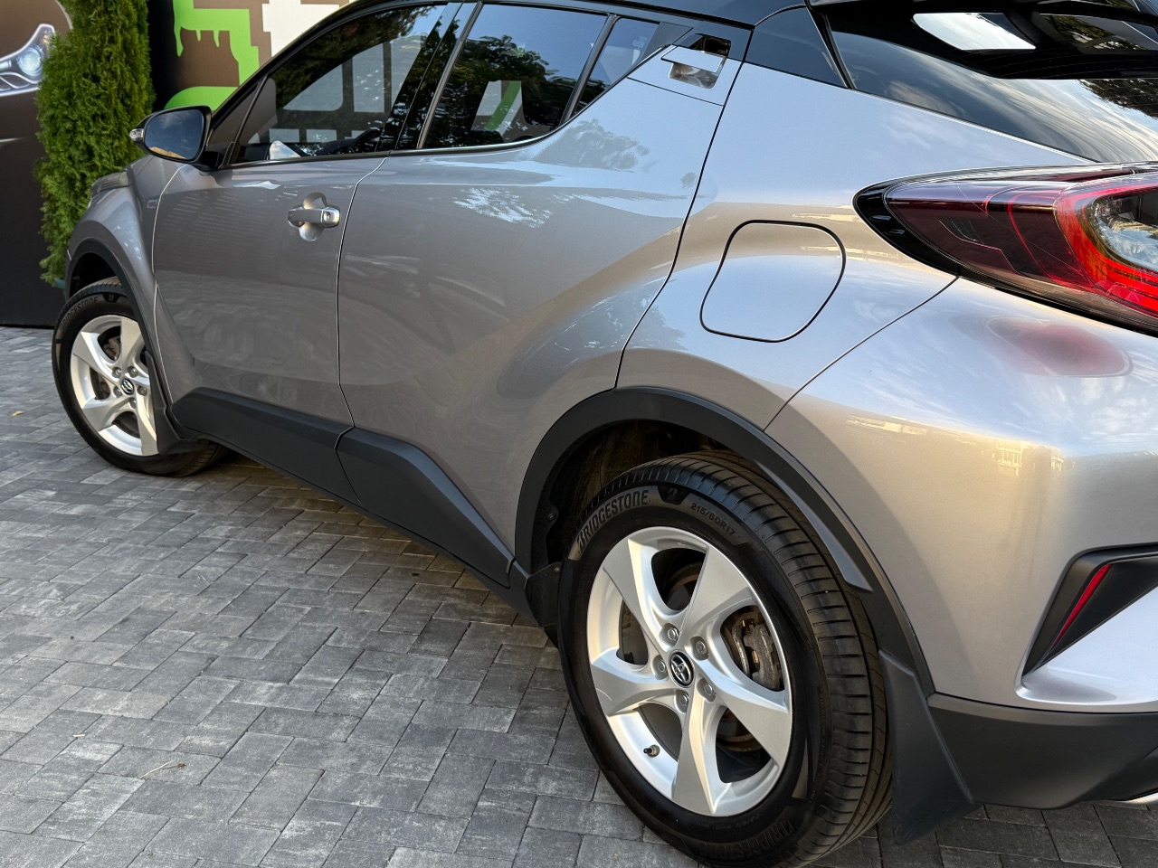 Toyota C-HR - фото 75