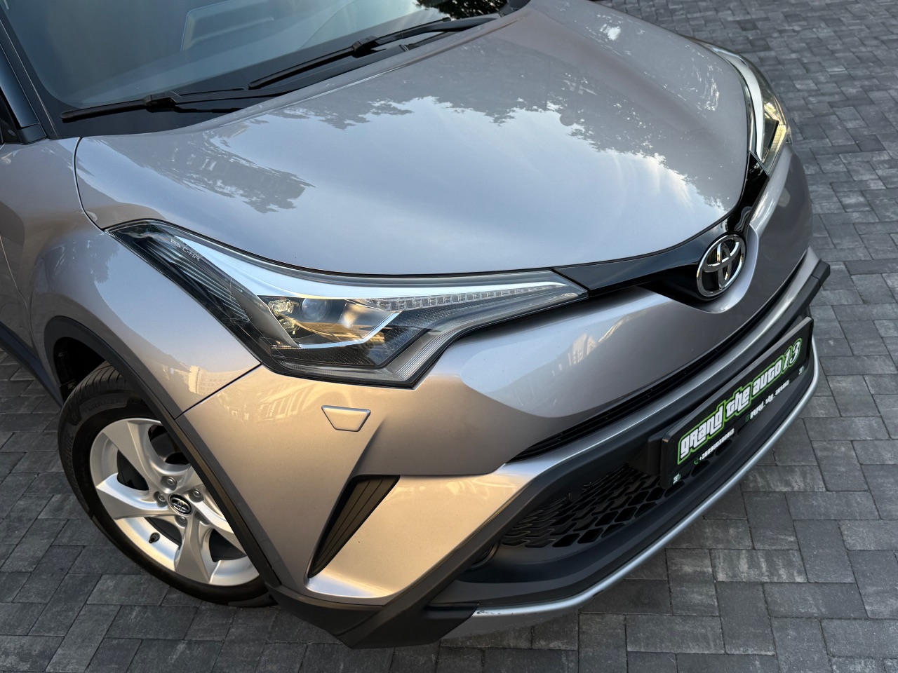 Toyota C-HR - фото 15