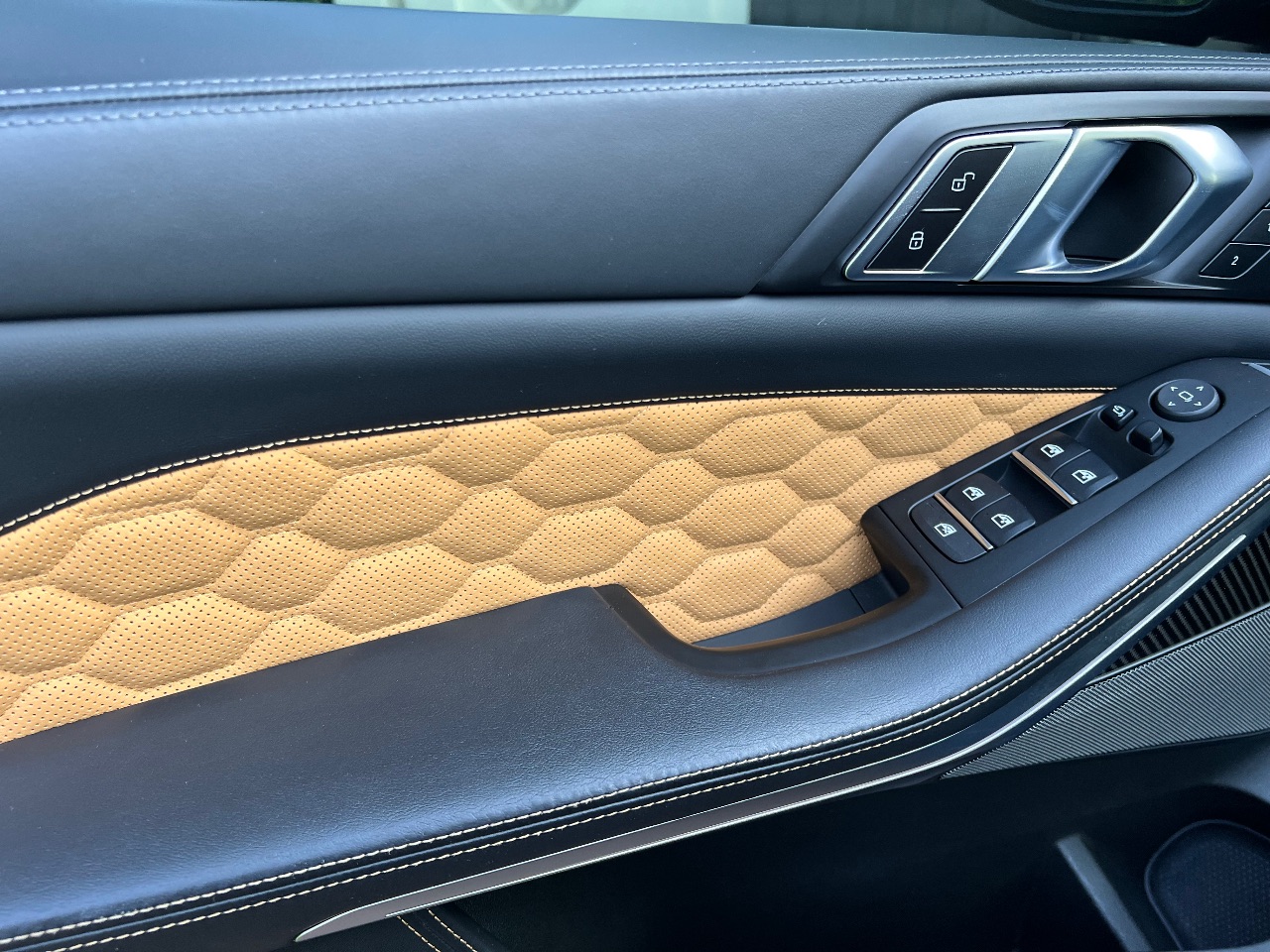 BMW X5 M - фото 49