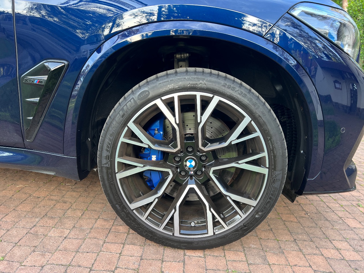 BMW X5 M - фото 32