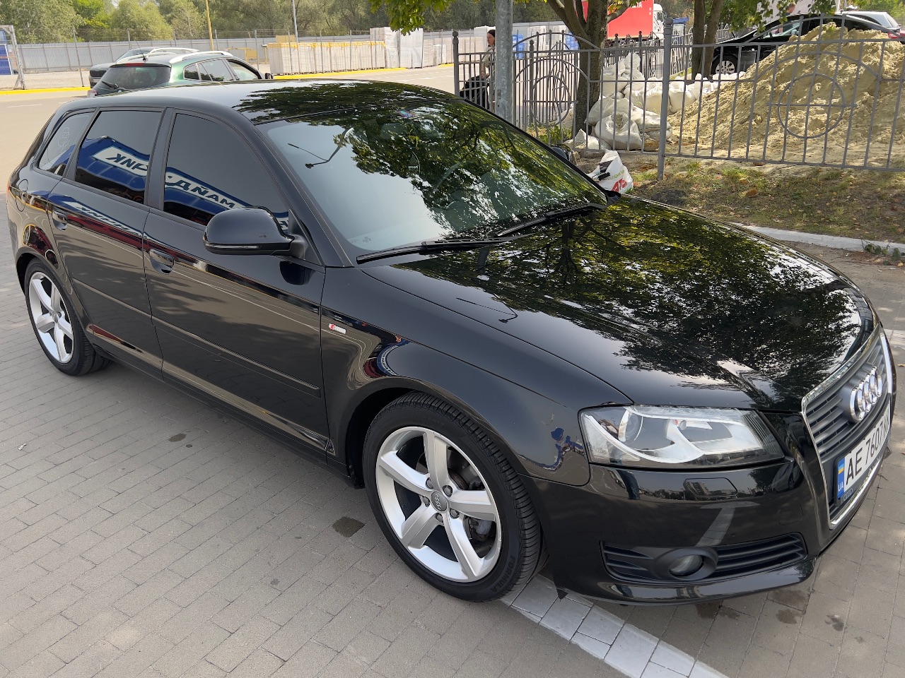 Audi A3 - фото 1