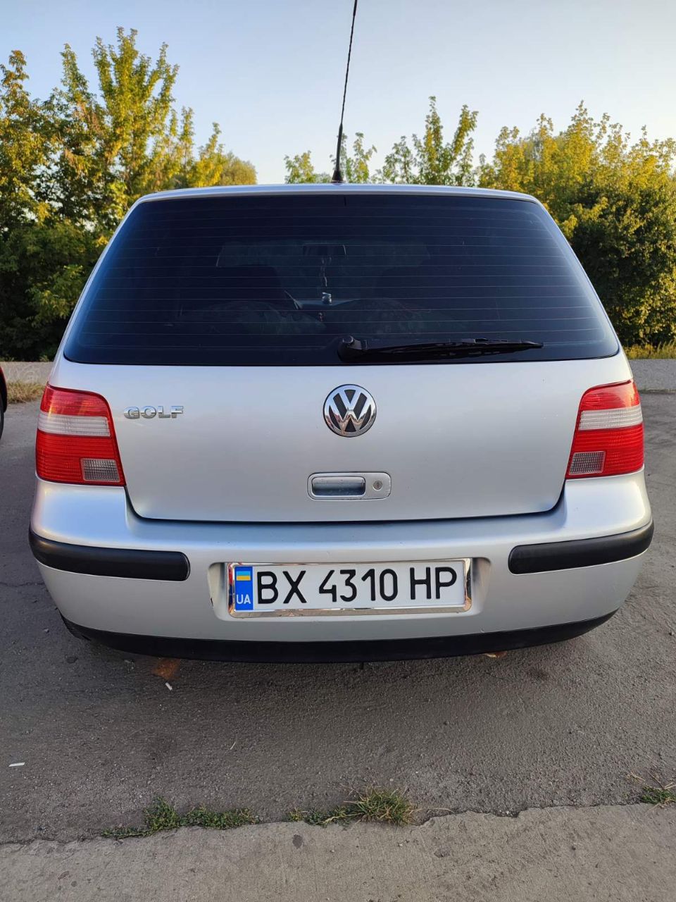 Volkswagen Golf - фото 6
