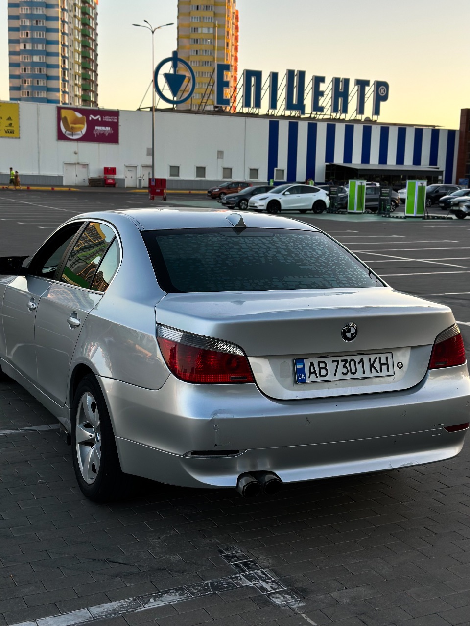 BMW 5 серії - фото 7
