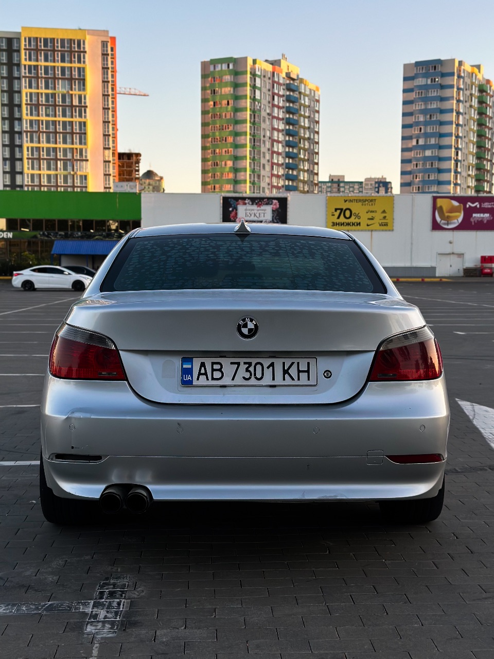 BMW 5 серії - фото 5