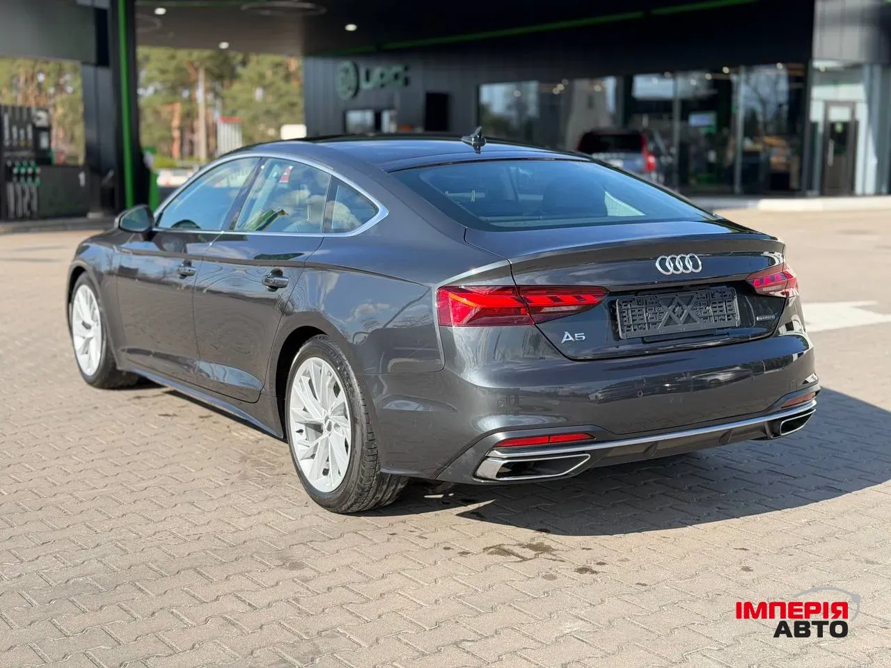 Audi A5 - фото 12
