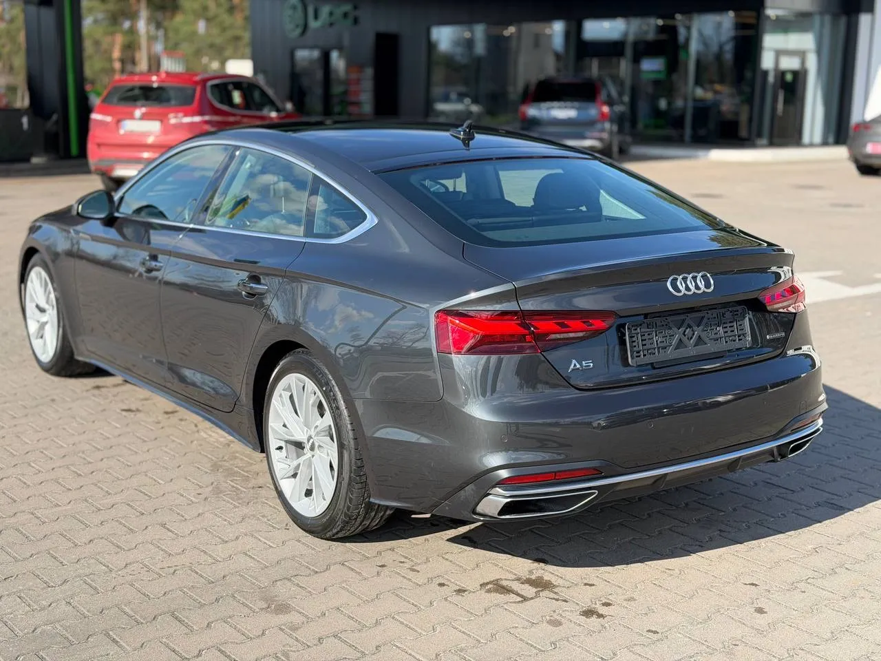 Audi A5 - фото 18
