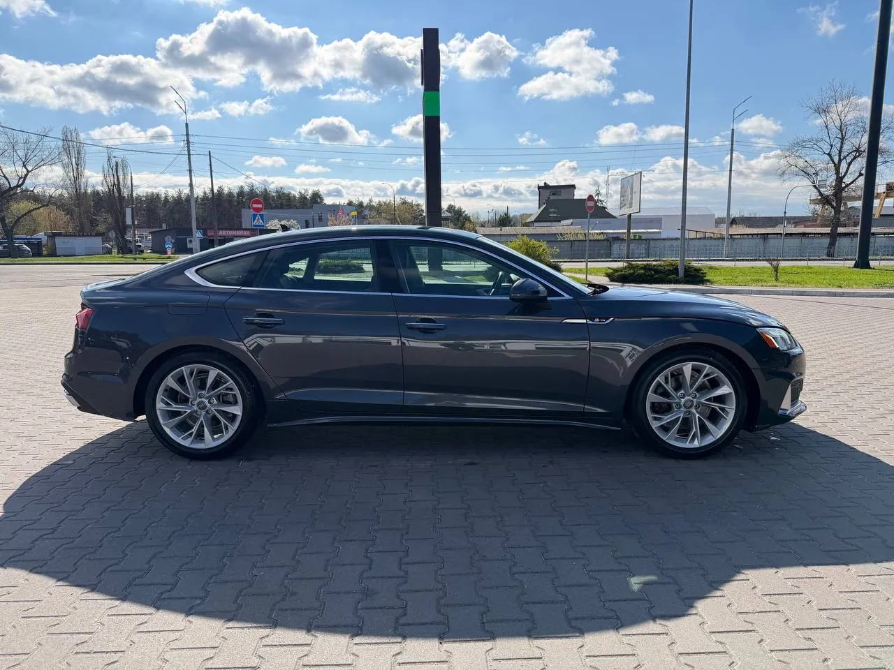 Audi A5 - фото 11