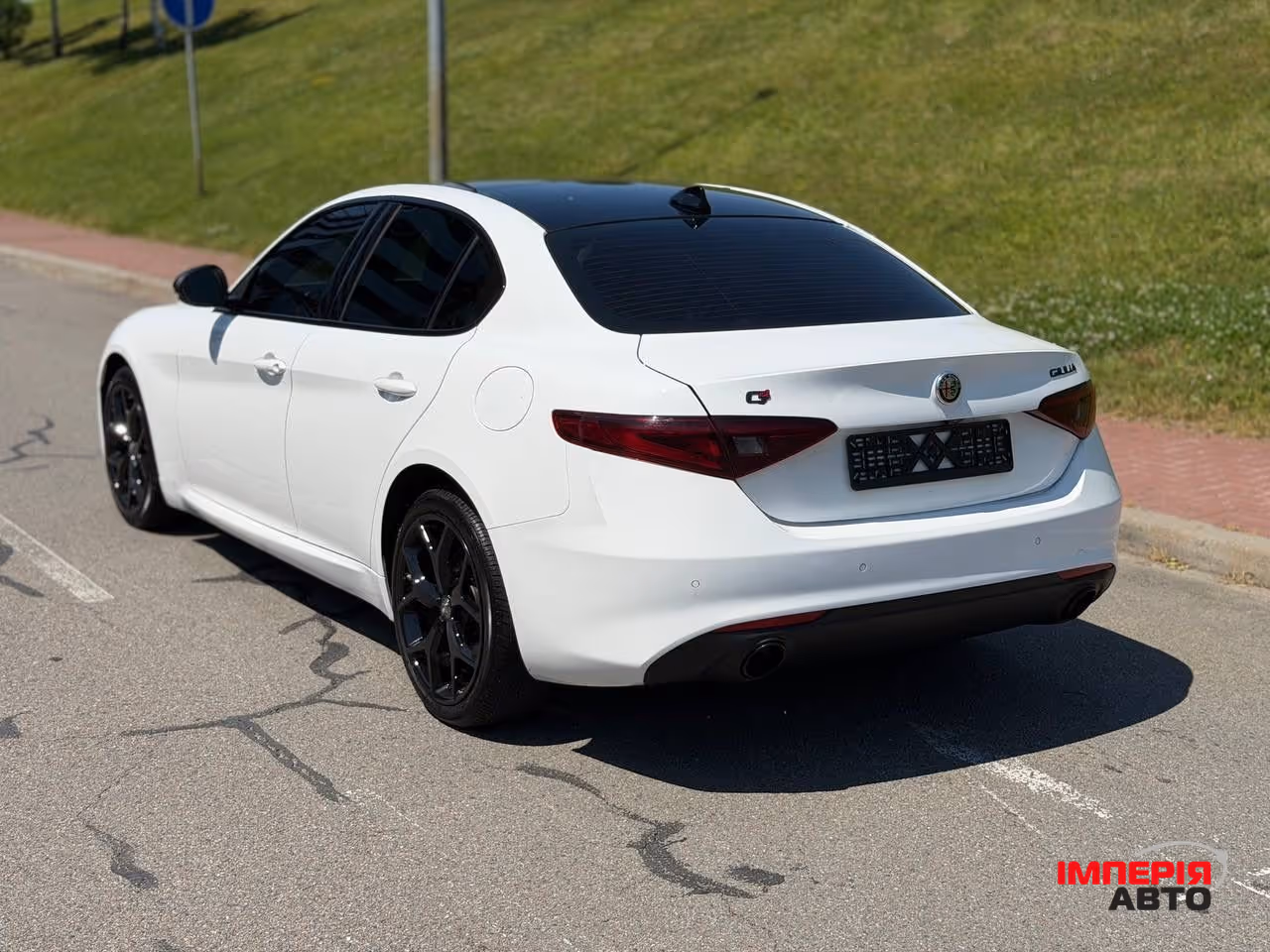 Alfa Romeo Giulia - фото 15