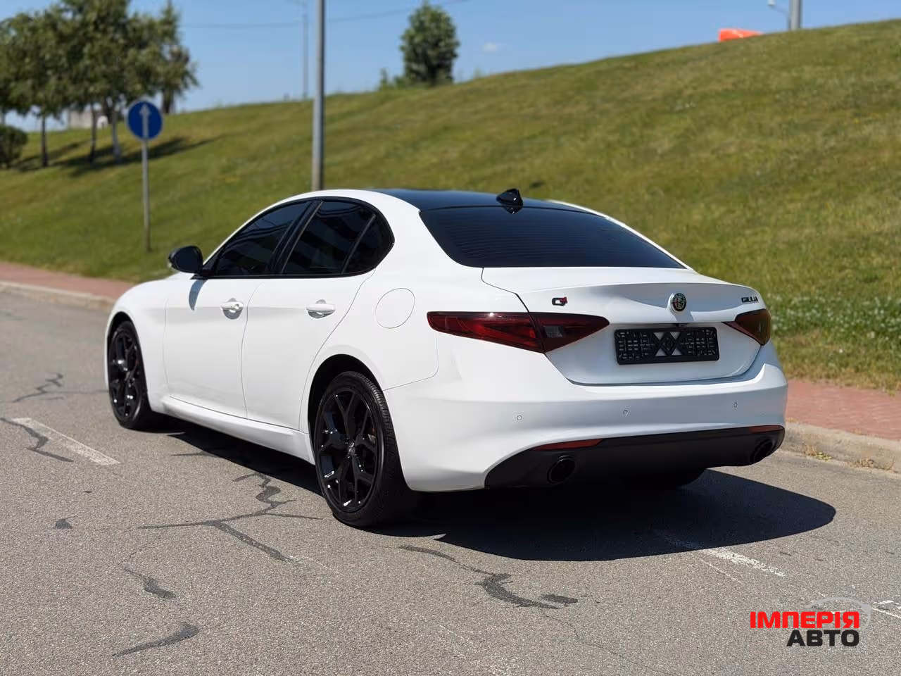 Alfa Romeo Giulia - фото 16