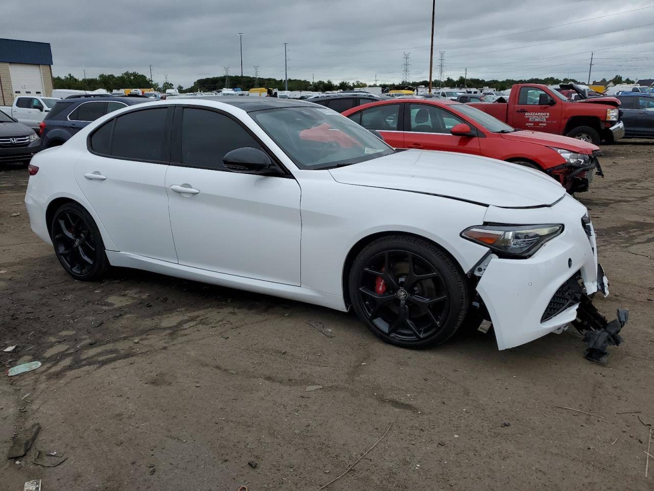 Alfa Romeo Giulia - фото 4