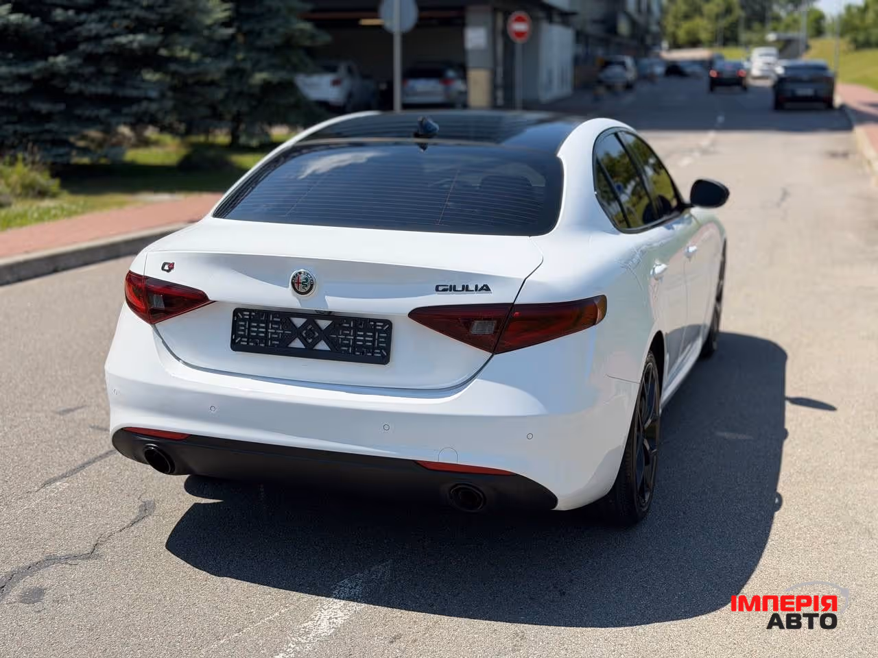 Alfa Romeo Giulia - фото 11
