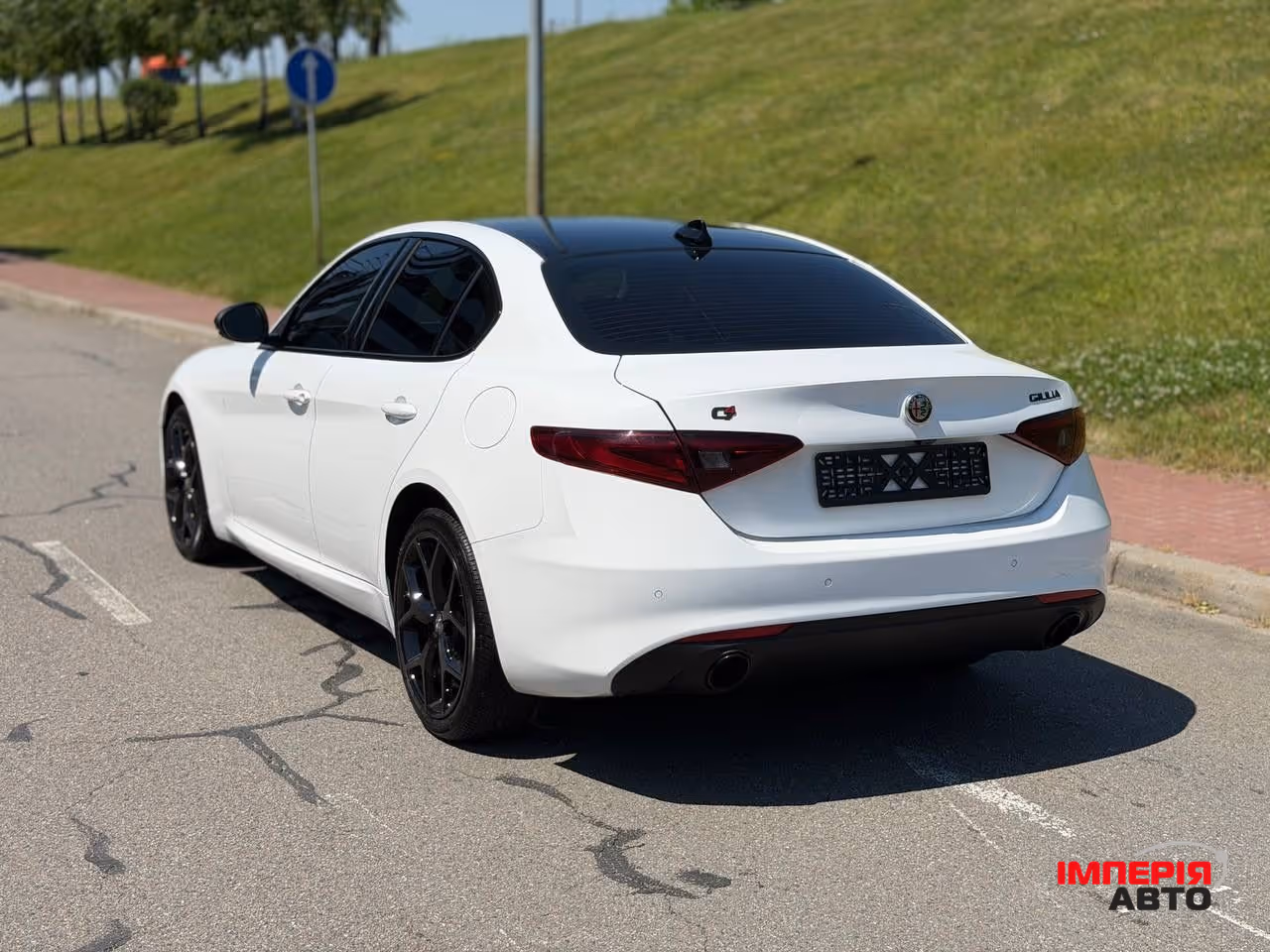 Alfa Romeo Giulia - фото 14