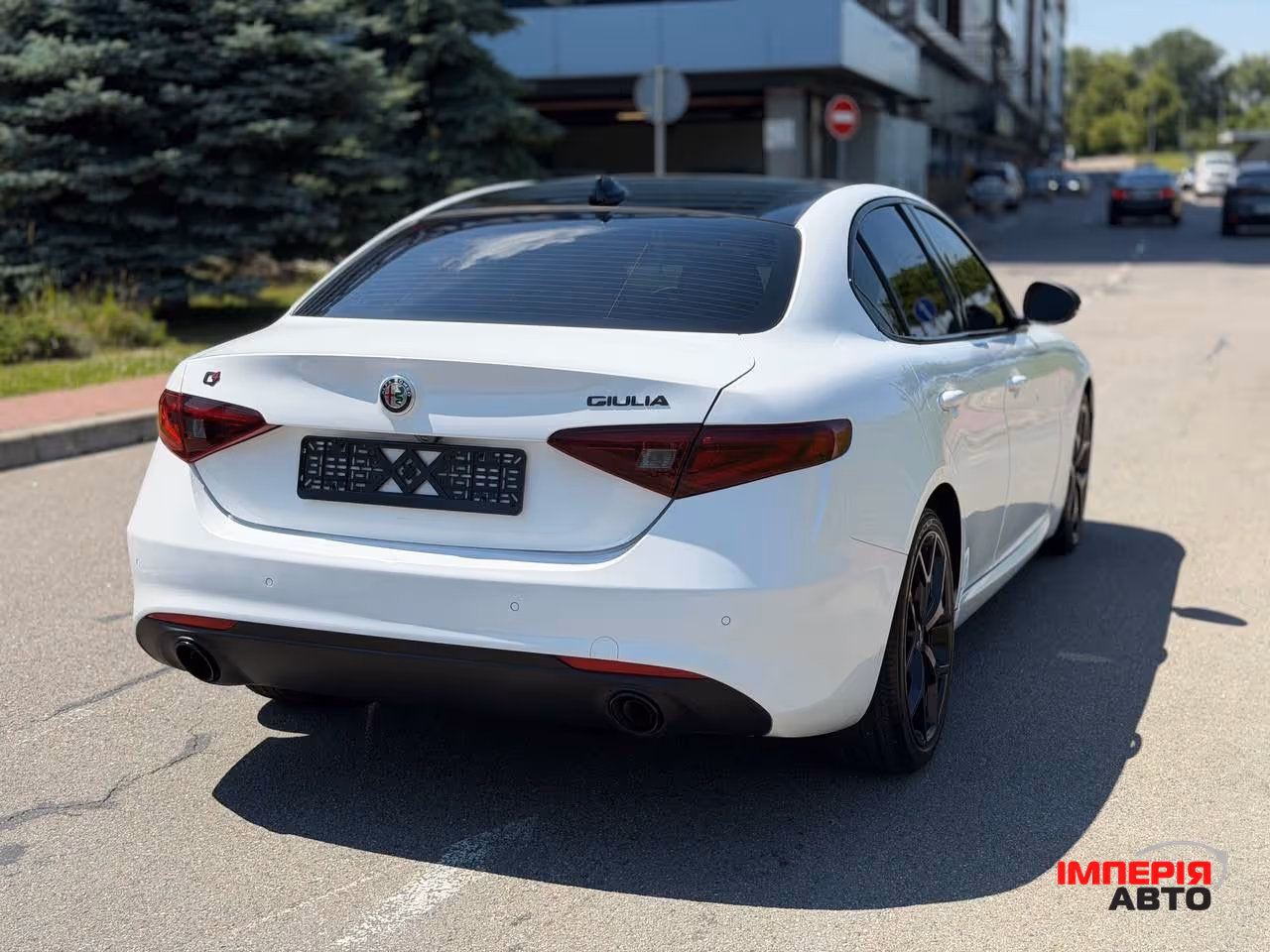 Alfa Romeo Giulia - фото 10