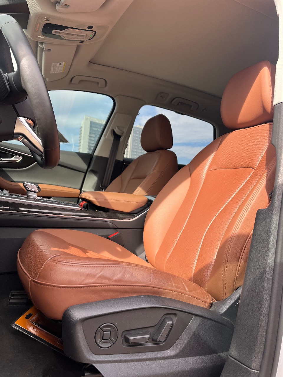 Audi Q7 - фото 7