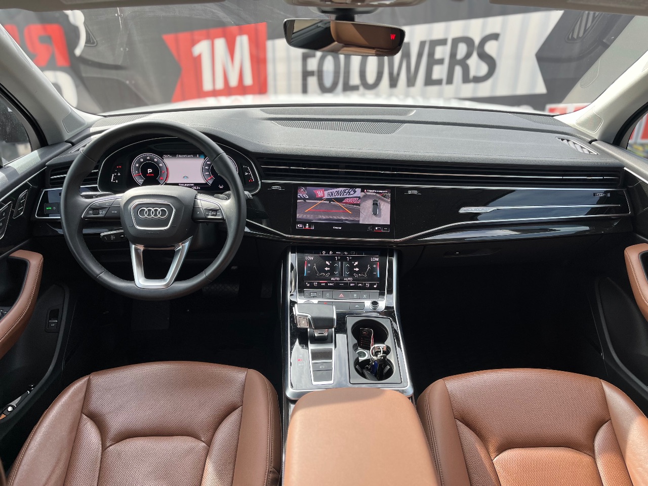 Audi Q7 - фото 9