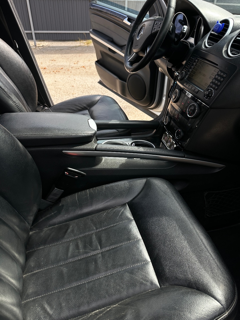 Mercedes-Benz M-Класс - фото 35