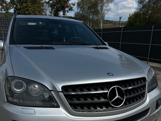 Mercedes-Benz M-Класс - зображення 2