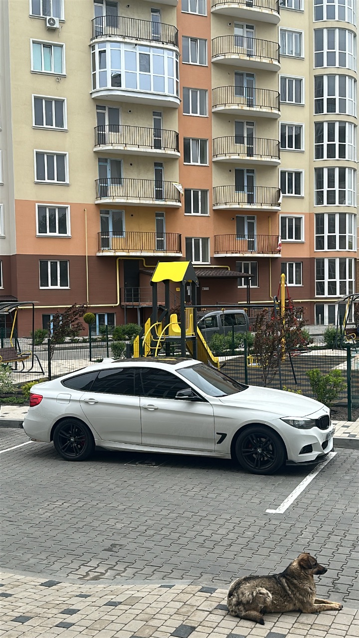 BMW 3 серії - фото 11