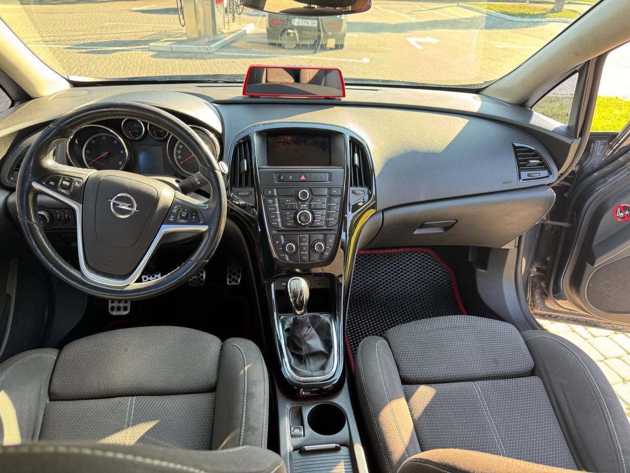 Opel Astra - фото 10