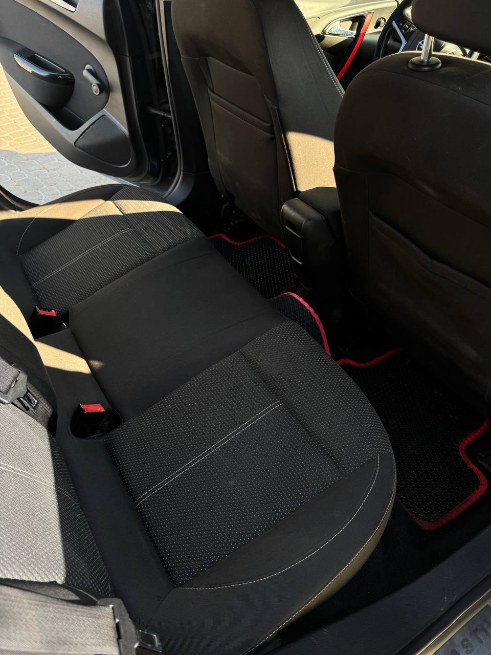 Opel Astra - фото 6