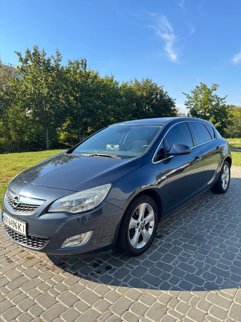 Opel Astra - фото 1