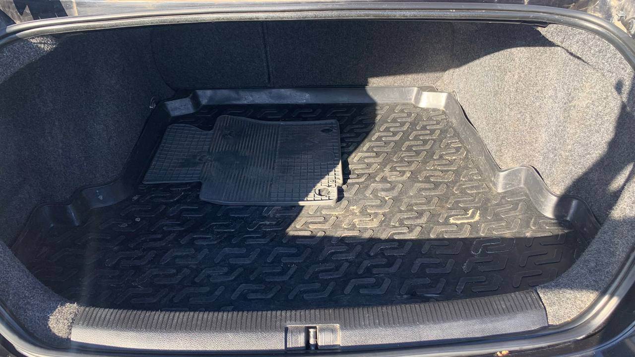 Volkswagen Jetta - фото 42