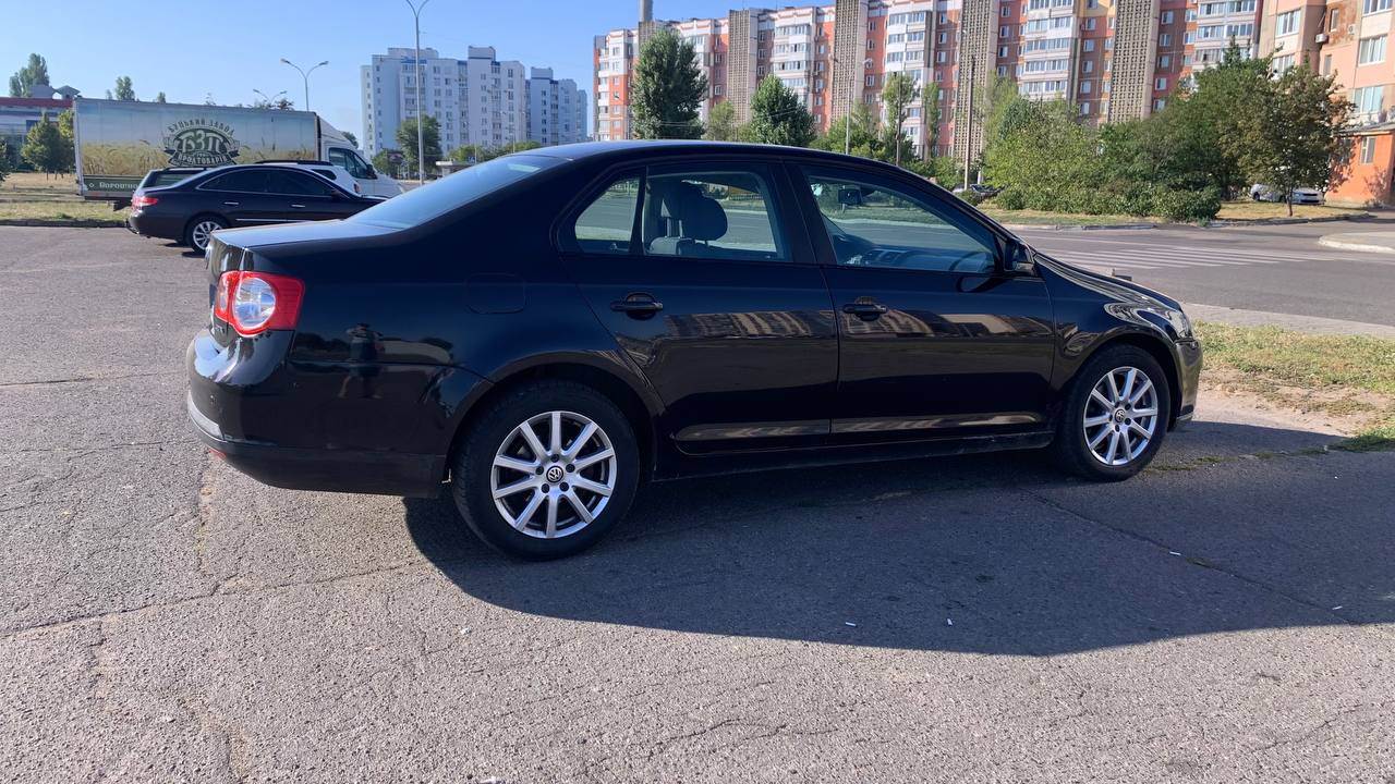 Volkswagen Jetta - фото 34