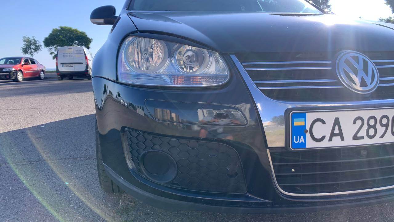 Volkswagen Jetta - фото 16