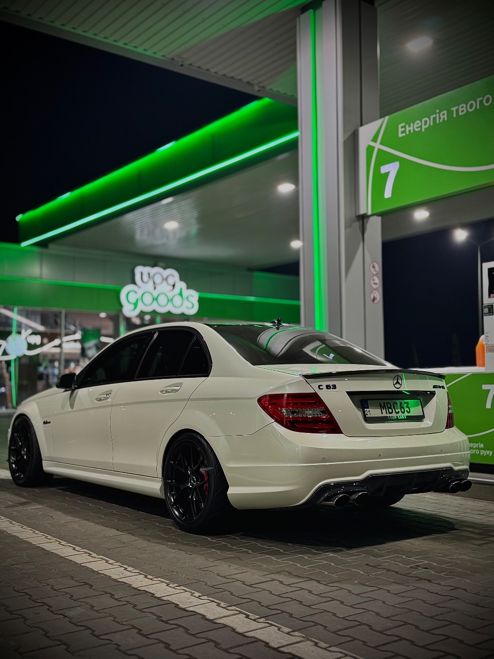 Mercedes-Benz C-Класс AMG - фото 12
