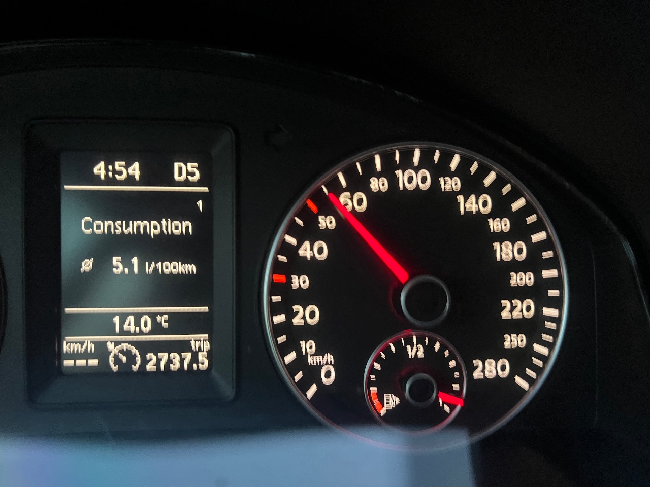 Volkswagen Scirocco - фото 10