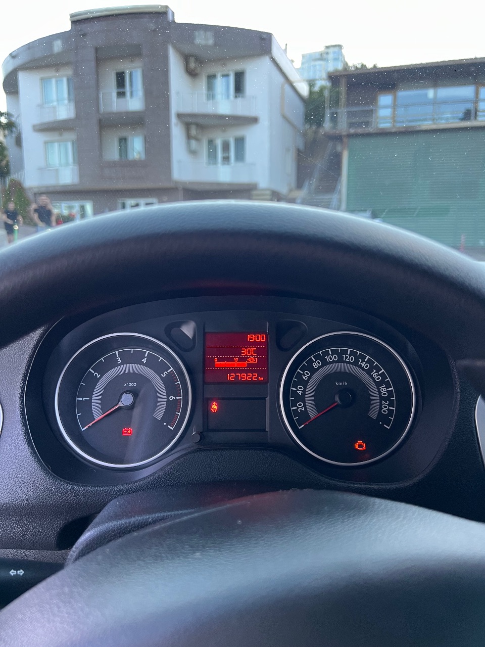 Peugeot 301 - фото 17